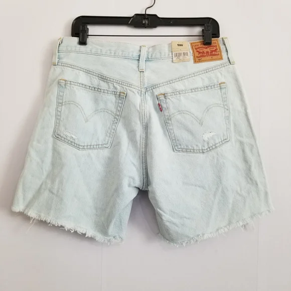NWT Levi's 501 High Rise Light Wash Jean Shorts Size 31 - Picture 4 of 10